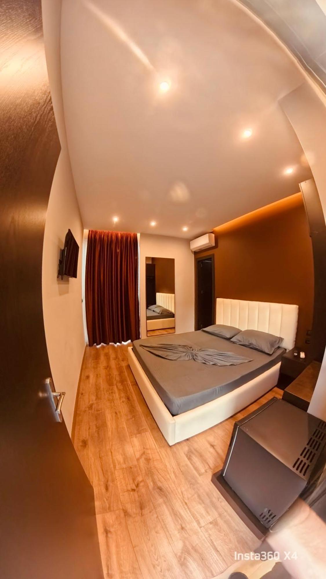 Hotell Nuanti 3*